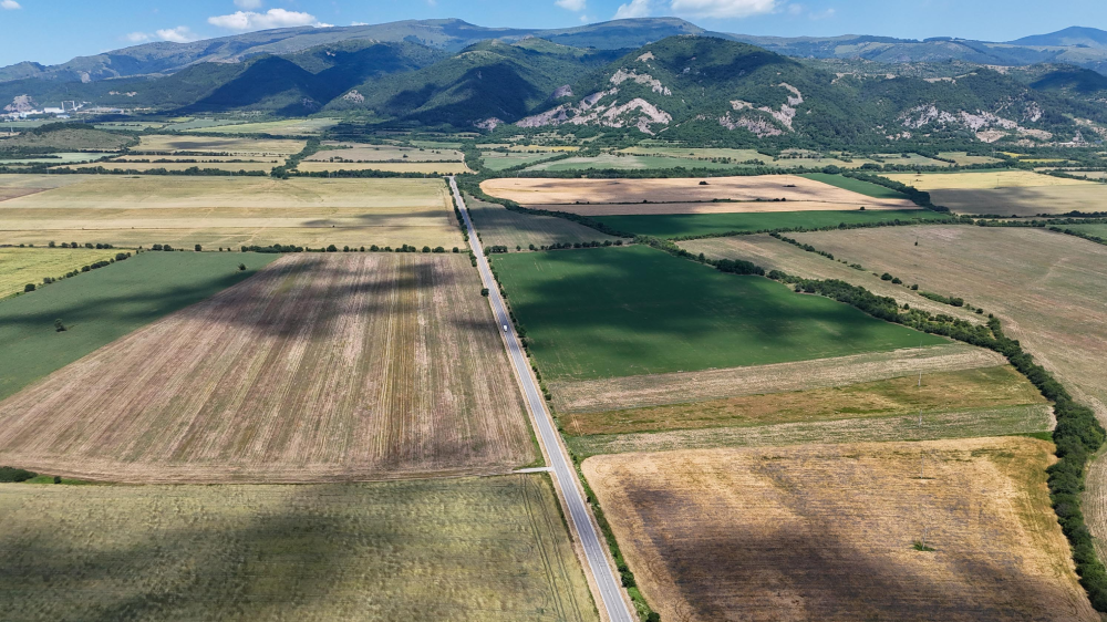 Solent Film, preview of Country Roads in Bulgaria (5)